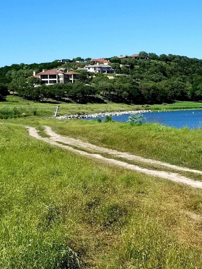 Hill Country Haute N Haus Relax And Renew Fischer Eksteriør bilde